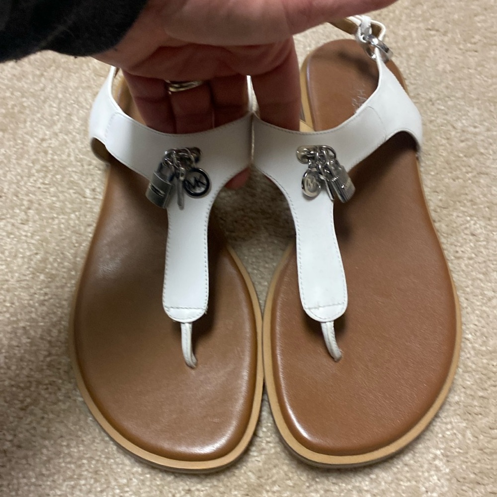 Michael Kors leather sandel